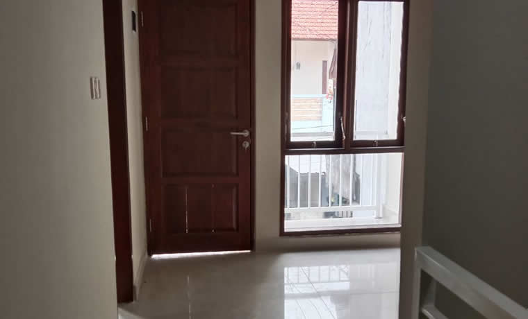 matahari penamparan